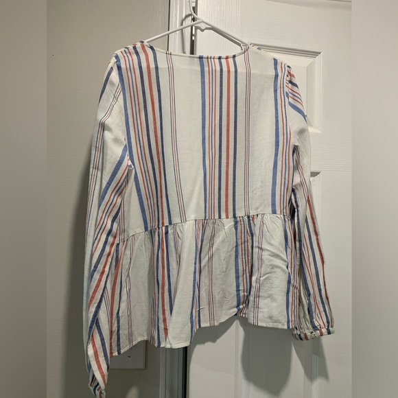 Gap Striped Top size large - Picture 2 of 3